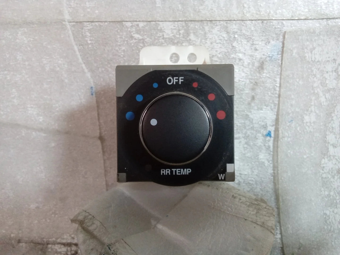 Pre-Owned 2007 Honda Pilot Rear Manual Temperature Control OEM LKQ (Good)