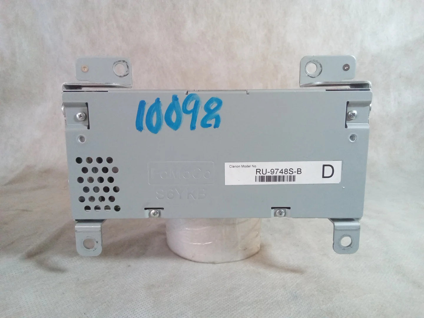 Pre-Owned 2019 Ford Mustang AM FM MP3 Receiver KR3T18D832BC OEM LKQ (Good)